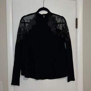 Free People black mesh shoulder top size xs